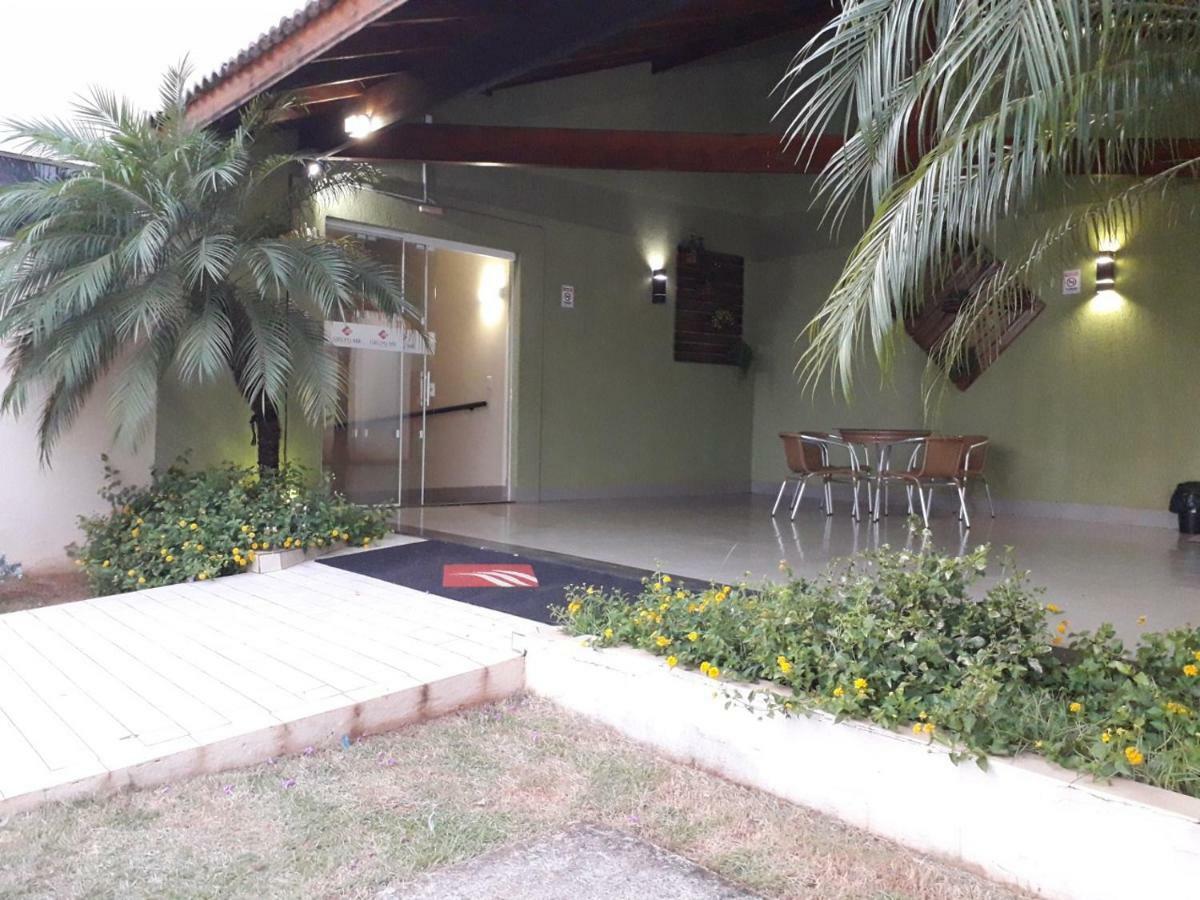 Emmis Park Hotel Aparecida do Taboado Экстерьер фото